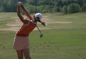 woman-golfer